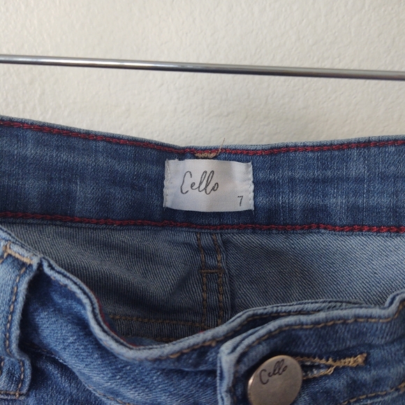 Ripped Boho Slim Jeans - Picture 5 of 8